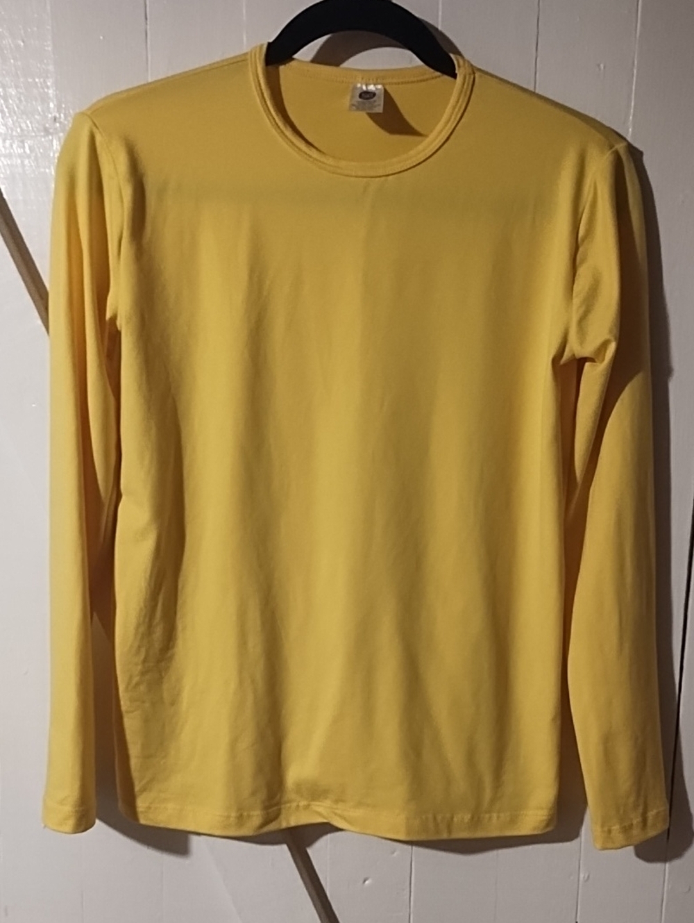SC EUC Size XL Yellow Long Sleeve Crewneck Shirt Girls.